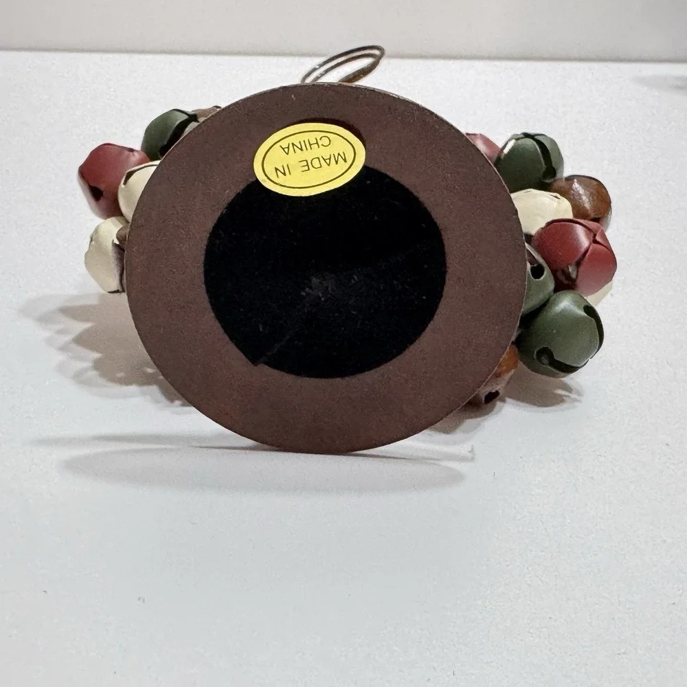 LOT 6 RED WREATH HOLLY BERRY PHOTO / PLACE CARD HOLDERS HOLIDAY THEMED CHRISTMAS